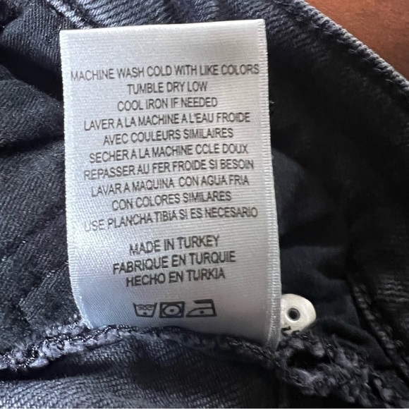 RE/DONE Revolve Denim High Rise Stove Pipe Faded Black Raw Hem Size 28 Redone - Picture 13 of 14